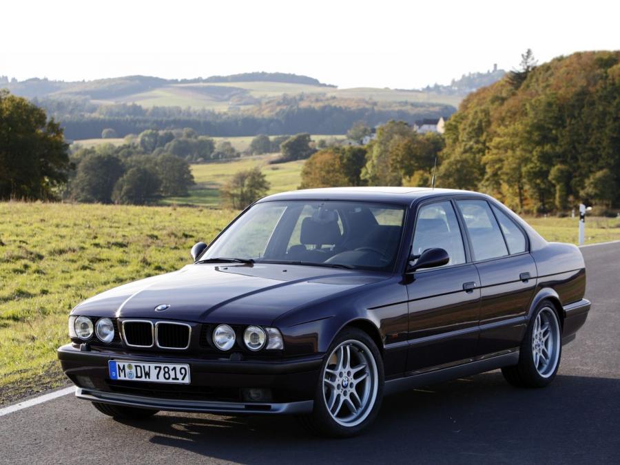  BMW M5 Sedan 1994 года  (фото 19 из 19)